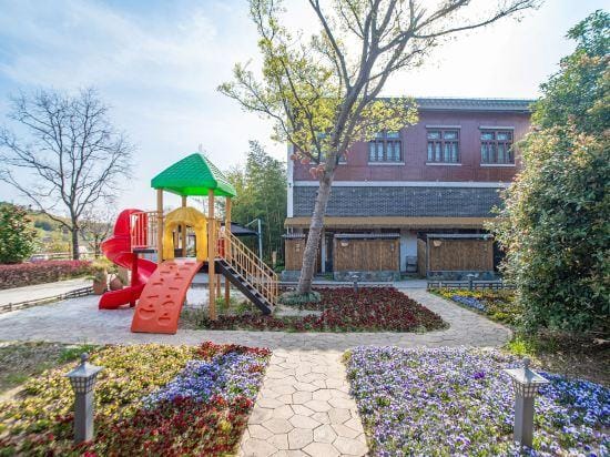 Xiangu Shibafang · Daomeng Starry Sky Homestay (Maoshan Forest World Official Store) Hotel in Jiangsu