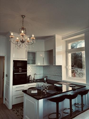 Villa XIXe Vue Mer Hotel in Dinard