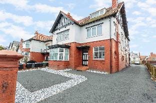Cherry Property - Blueberry Suite Hotel in Blackpool
