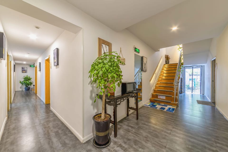 Muyangju Guesthouse Hotel in Chengdu