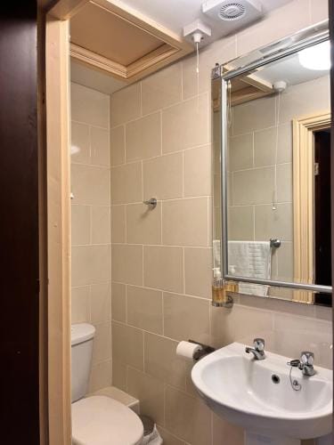 Beech Mount Grove Suites Hotel in Liverpool
