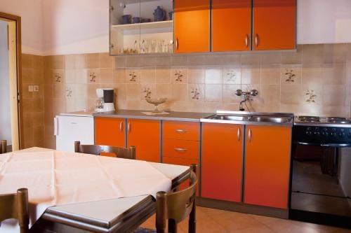 Apartments and rooms with parking space Zambratija, Umag - 11875 Hotel in Istria County