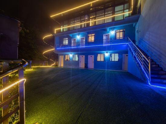 Mengka Holiday Inn Hotel in Sichuan