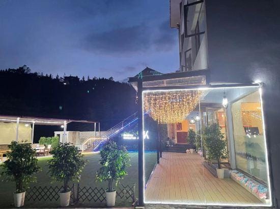 Mengka Holiday Inn Hotel in Sichuan