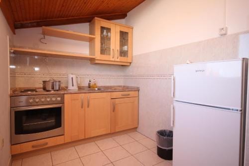 Apartments and rooms with parking space Vodice - 6260 Hotel in Šibenik-Knin County, Croatia