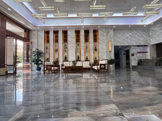 Zhongyun Hotel Hotel in China