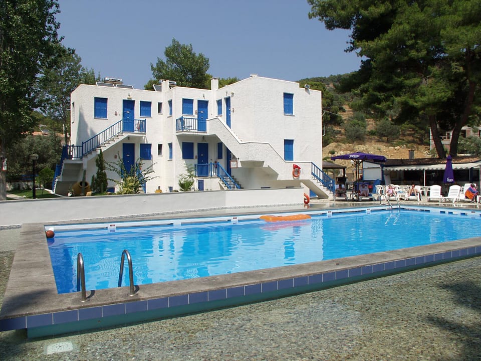 Cascade Holiday Resort Poros Apartment hotel in Poros