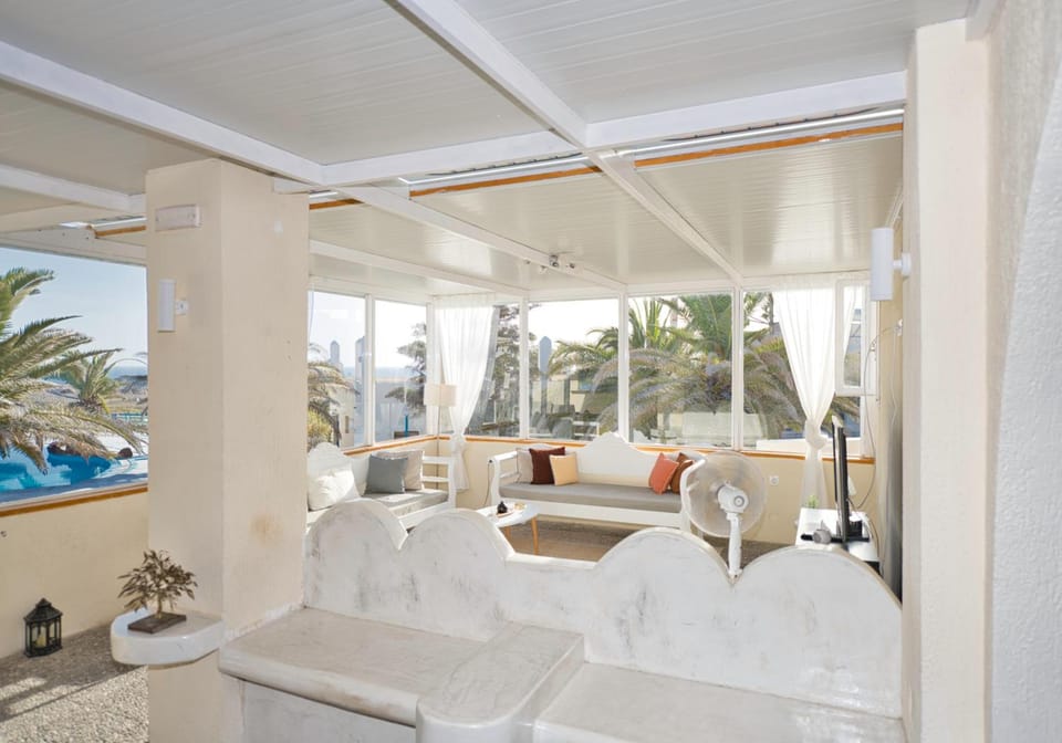 Caldera View Resort Hotel in Santorini