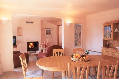 Chalets of Ibex - Lynx Apartment for up to 6 people Hotel in Champagny-en-Vanoise