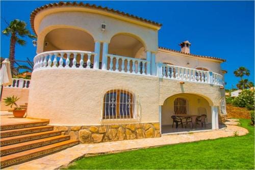 Home SEA&DREAMS NiceView Hotel in Calp