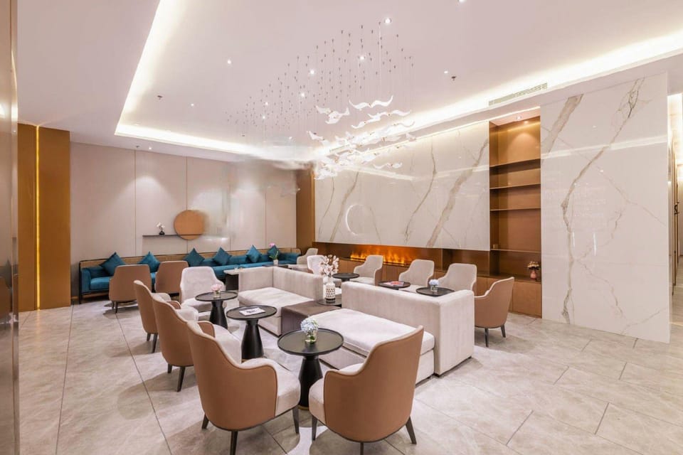 Crystal Orange Hotel Qingdao Laoshan Shilaoren Exhibition Center Hotel in Qingdao