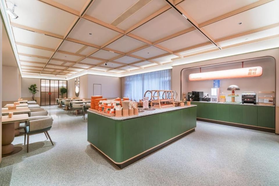 Orange Hotel Hangzhou Huanglong Sports Center Hotel in Hangzhou