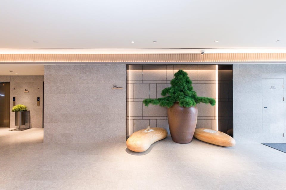 Ji Hotel Shanghai Hongqiao Railway Station Beidi Road Hotel in Shanghai