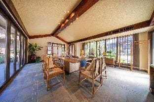 Blossom Hill Hotel Wujing Yuejingzhuang Hotel in Zhejiang