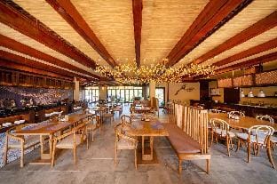 Blossom Hill Hotel Wujing Yuejingzhuang Hotel in Zhejiang