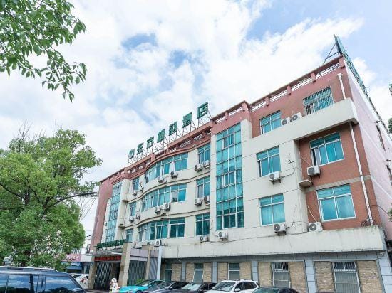 Dongfang Fengyun Hotel (Huishan Qianqiao) Hotel in Suzhou