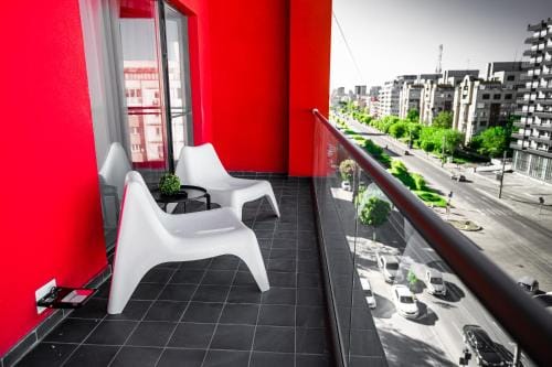 Puzzle Apartaments&Studios Hotel in Craiova