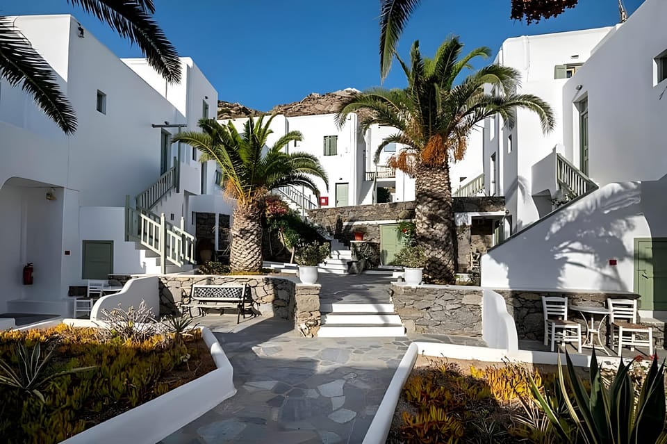 Olia Hotel Hotel in Mykonos, Mikonos 846 00, Greece