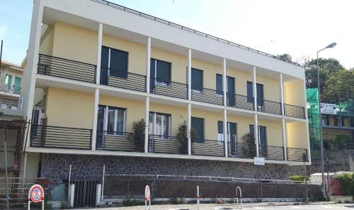 Gaslini vicinissimo - Casa dello Zio Hotel in Genoa