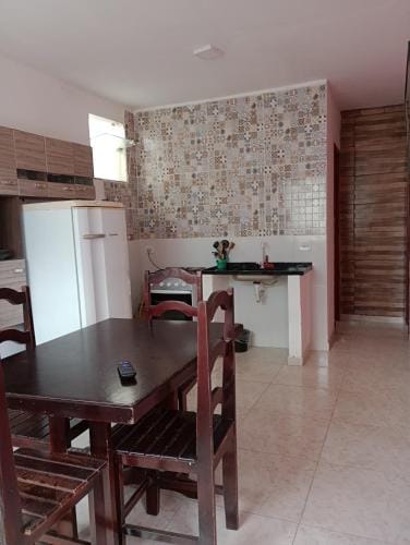 Casa inteira con piscina compartilhada Inn in Armacao dos Buzios