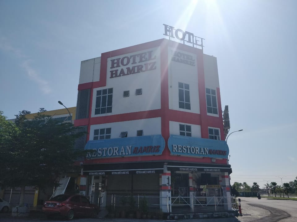 OYO 89792 Hamriz Hotel Hotel in Perak Tengah District