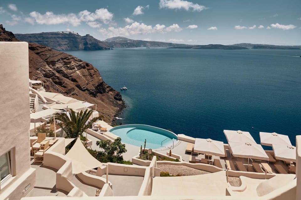 Mystique, a Luxury Collection Hotel, Santorini Hotel in Oia