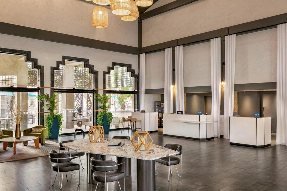 Hilton Scottsdale Resort & Villas Hotel in Paradise Valley
