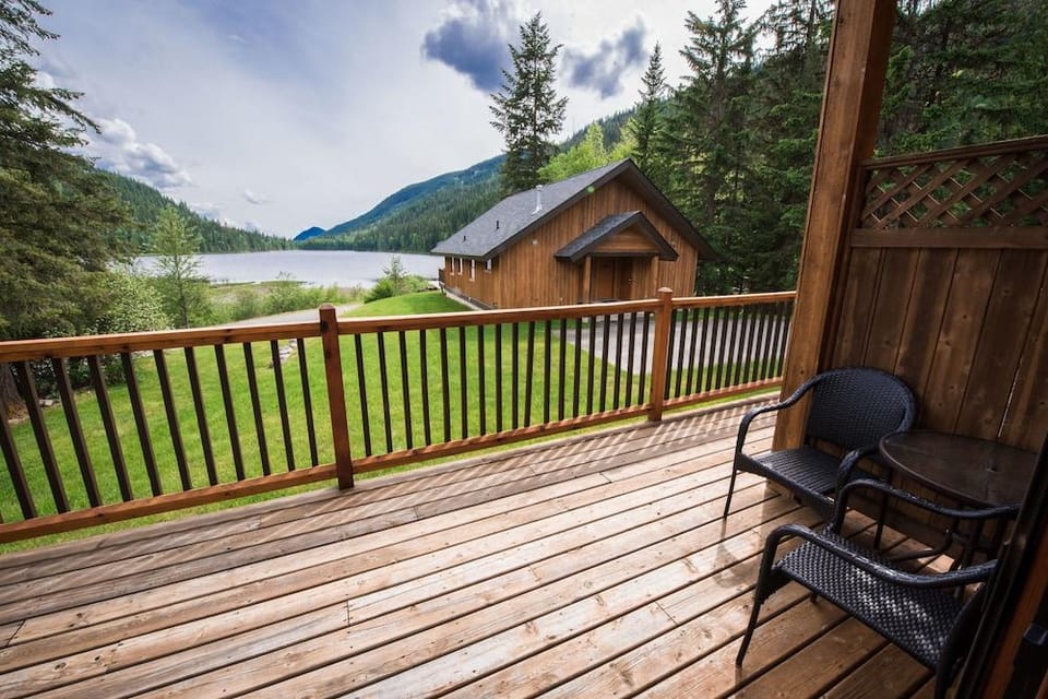 Alpine Meadows Resort Resort in British Columbia
