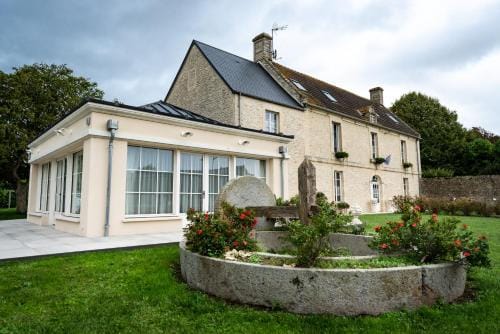Le Clos des Courtines Hotel in Normandy