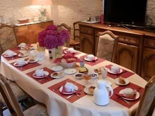 Le Clos des Courtines Hotel in Normandy