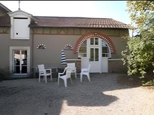 Le Clos de la Fontaine Hotel in Centre-Val de Loire