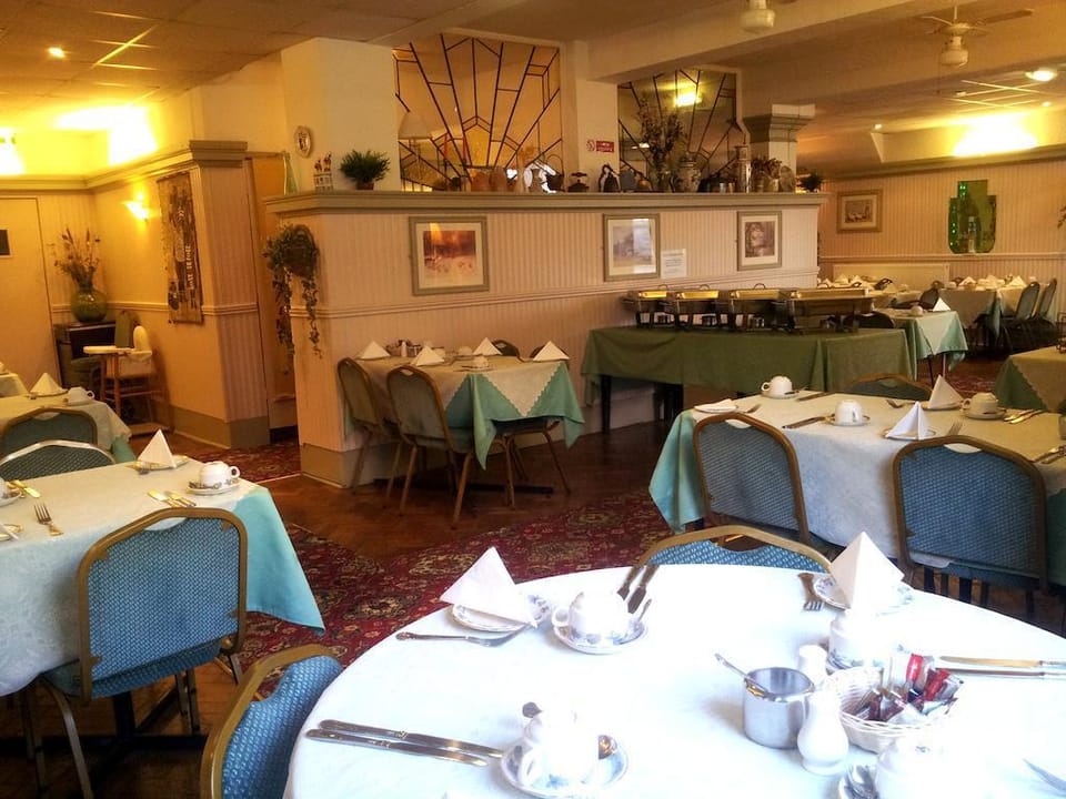 New Osterley Hotel Hotel in Blackpool