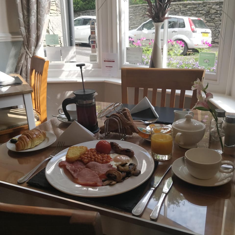 Melbourne Guest House Hotel in Bowness-on-Windermere