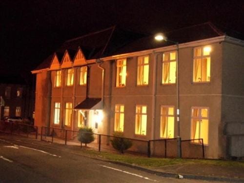Hayat Hotel Hotel in England