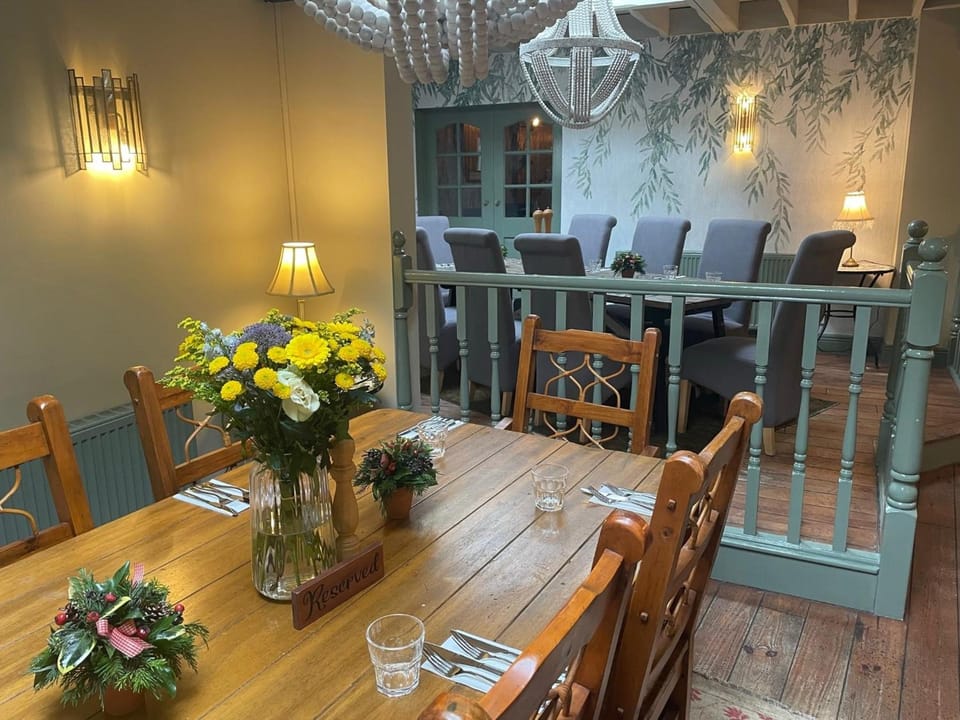 The Golden Cross Inn in Cirencester