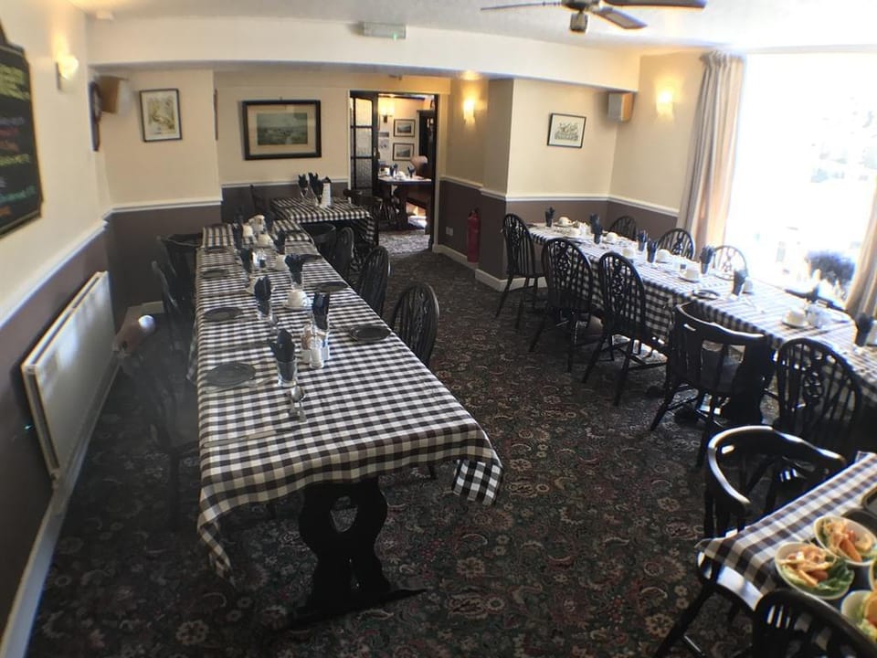 Fox & Hounds Inn Inn in England