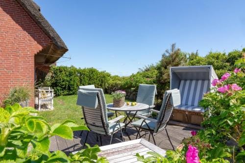 Ferienwohnung Dikstig "rechts" Hotel in Nordfriesland