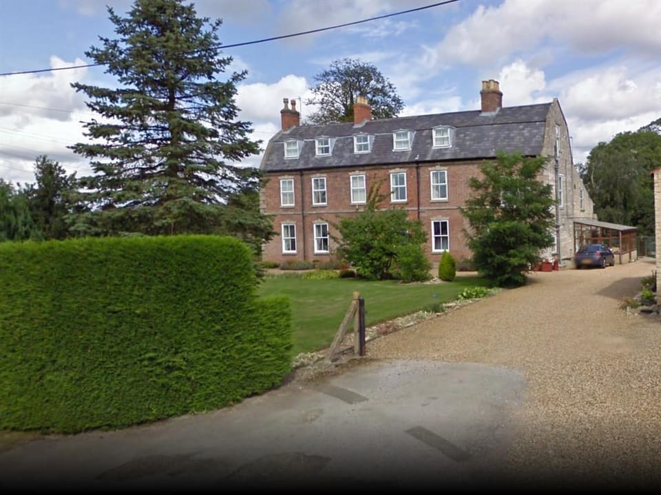 Black Bull A1 Lodge Lodge in South Kesteven District