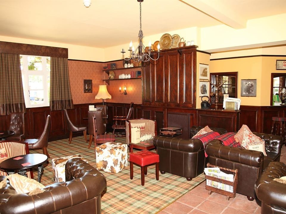 The Red Lion Inn in England