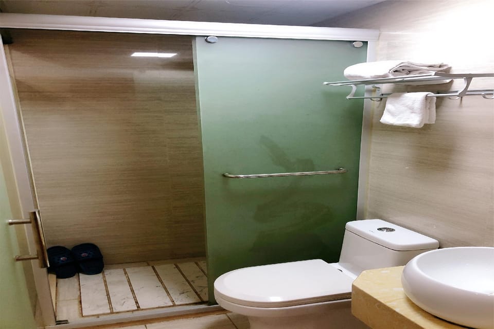 OYO Shanlai Business Hotel Hotel in Shanghai