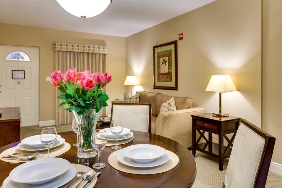Sun Harbour Boutique Hotel Hotel in Surfside