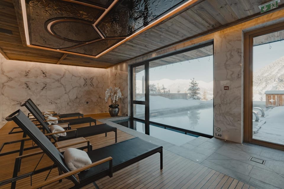 Ultima Hotel Courchevel Hotel in Saint-Bon-Tarentaise