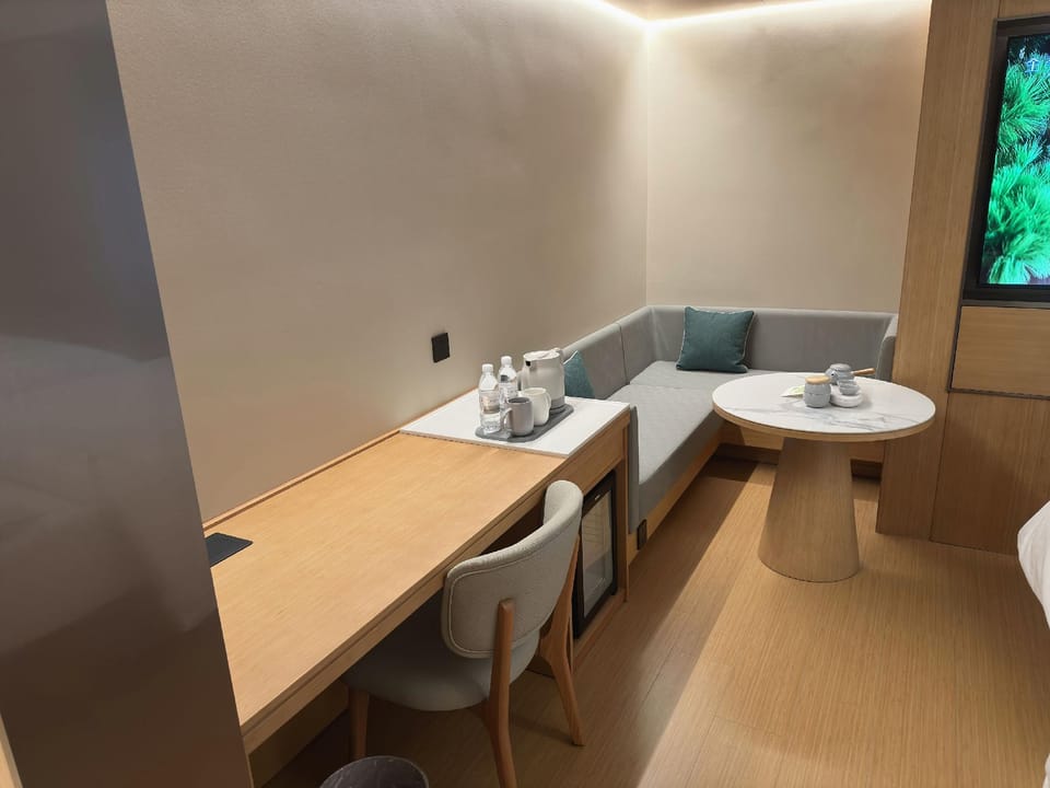 Ji Hotel Shanghai Kangqiao Xiuyan Road Hotel in Shanghai