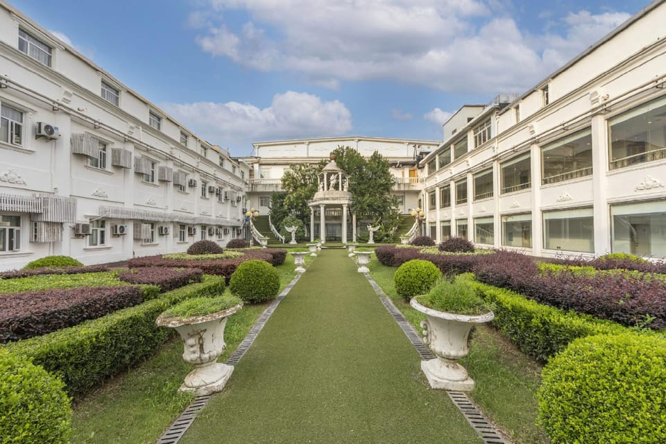 Hanting Hotel Shanghai Hongqiao Hub Railway Station Hotel in Shanghai