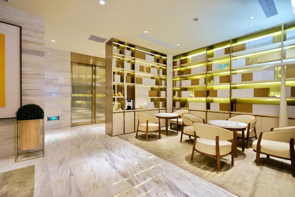 Ji Hotel Shanghai Xinzhuang Longemont Hotel in Shanghai