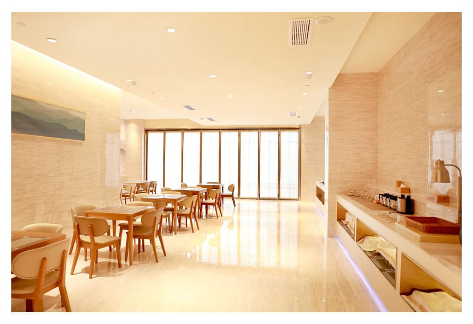 JI Hotel Deqing Yuying Workshop                                                             Hotel in Hangzhou