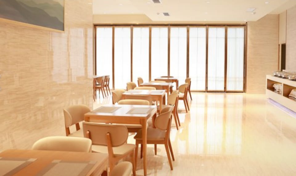 JI Hotel Deqing Yuying Workshop                                                             Hotel in Hangzhou