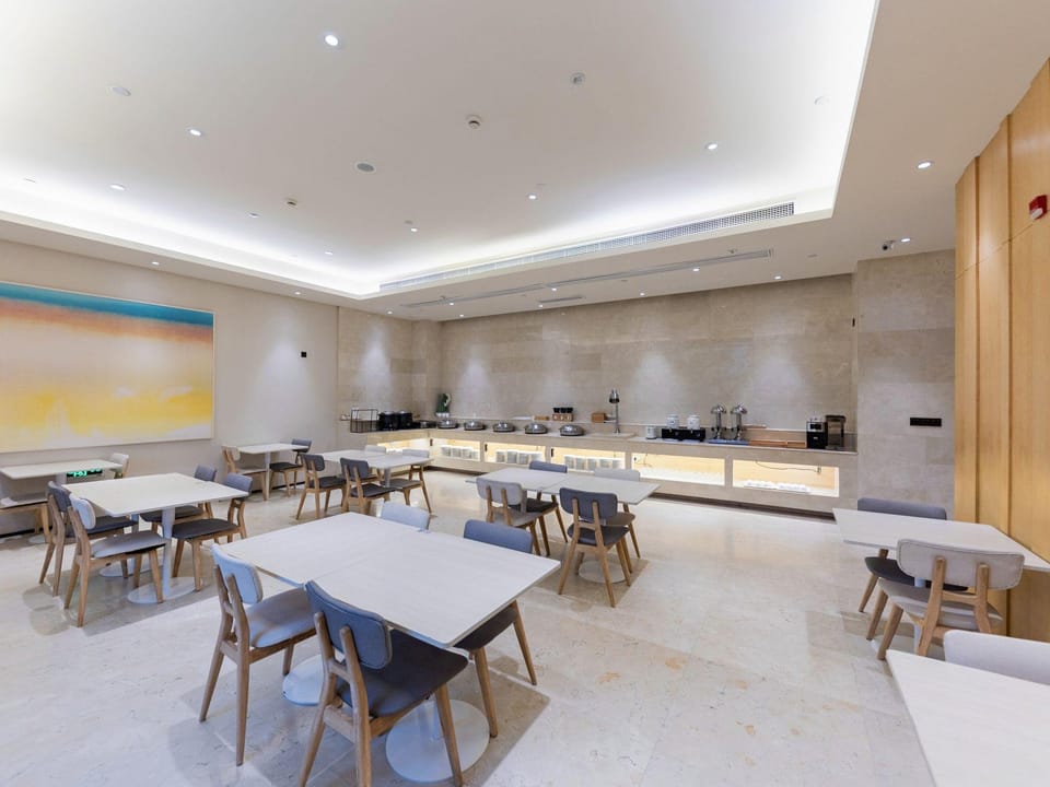 Ji Hotel Changzhou Dinosaur Park Hotel in Suzhou