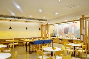 Hanting Hotel Nanjing Jiangning Dongshan Bus Station Hotel in Nanjing