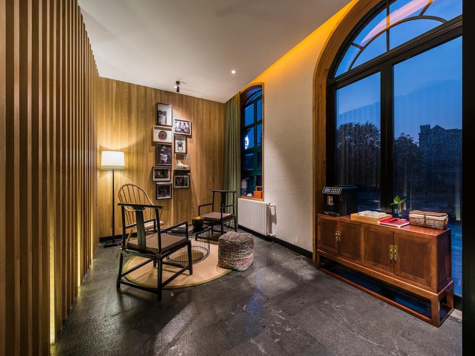 Manxin Hotel Beijing Qianmen Counrtyard Dwelling Hotel in Beijing